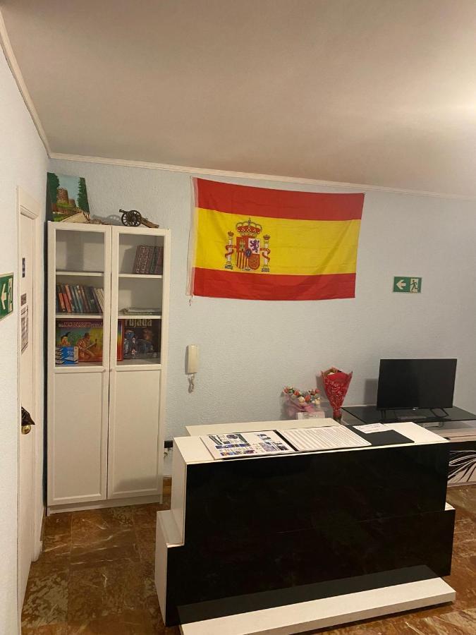 Pension El Dorado Аликанте Экстерьер фото